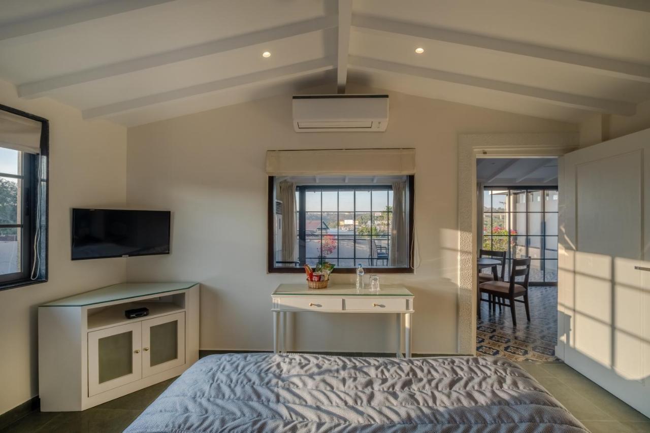 O Pierre - Fontainhas Otel Panaji Dış mekan fotoğraf