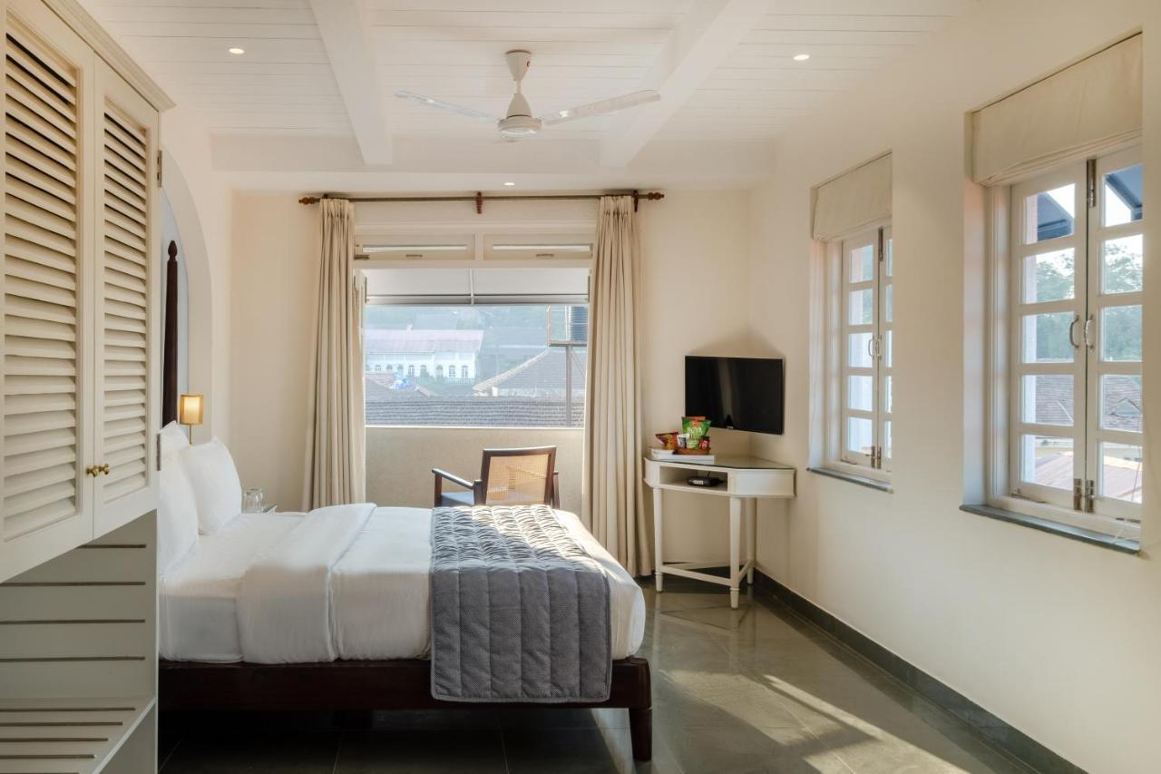 O Pierre - Fontainhas Otel Panaji Dış mekan fotoğraf